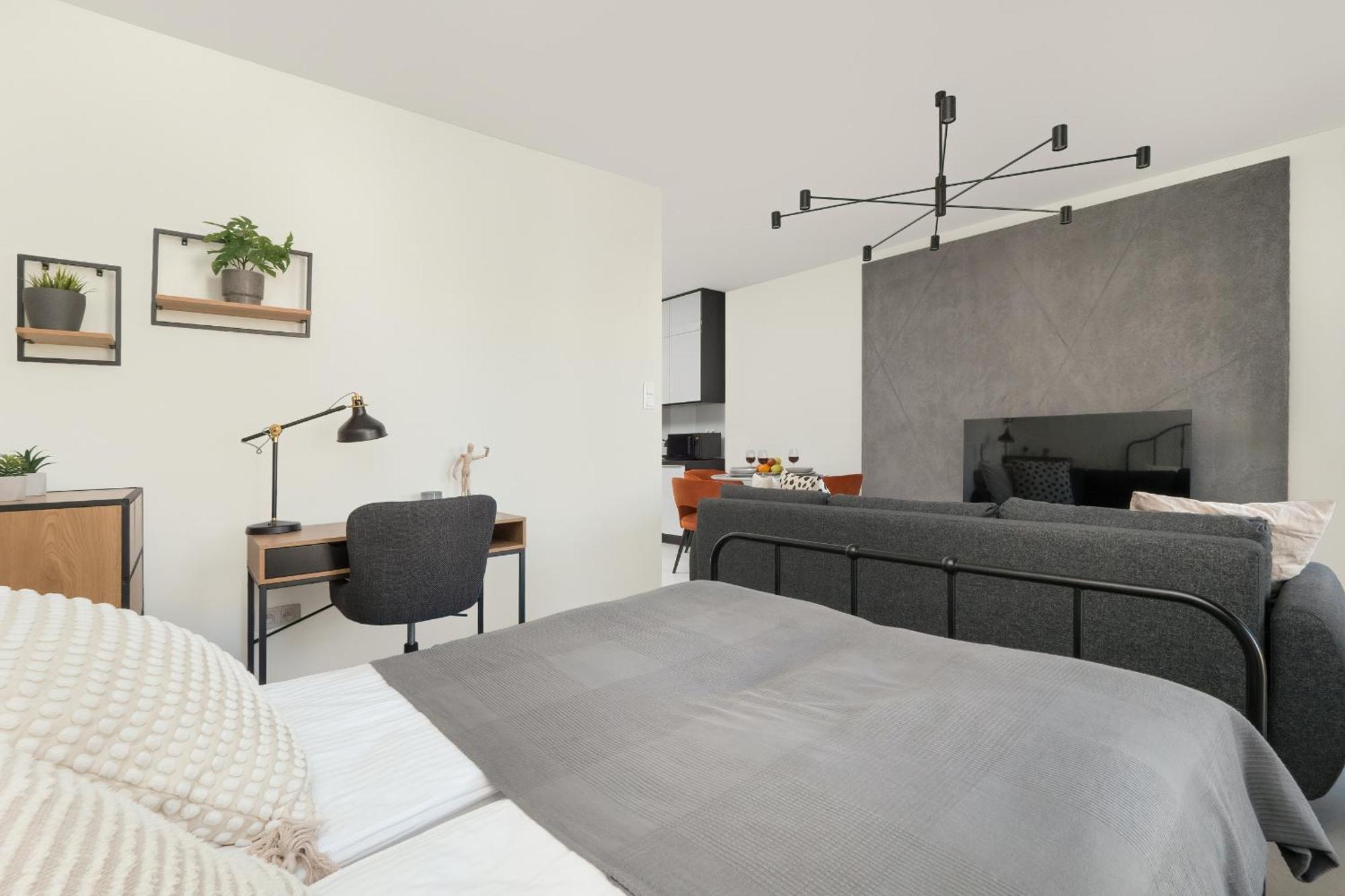 Luksusowe Studio W Lodzi Z Biurkiem, Balkonem I Klimatyzatorem By Renters Prestige Εξωτερικό φωτογραφία